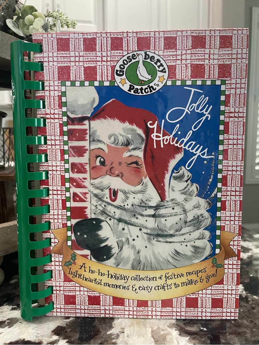 Gooseberry Patch “Jolly Holidays” Cookbook & More